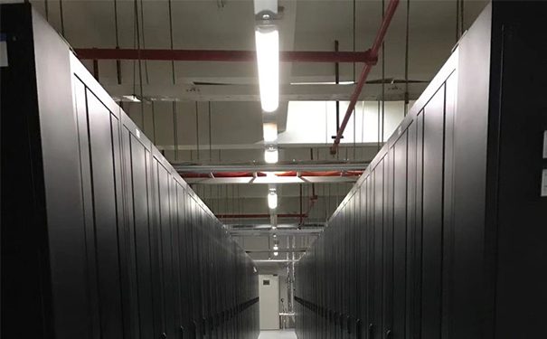 香港站群服務(wù)器租用有什么優(yōu)勢-idc托管