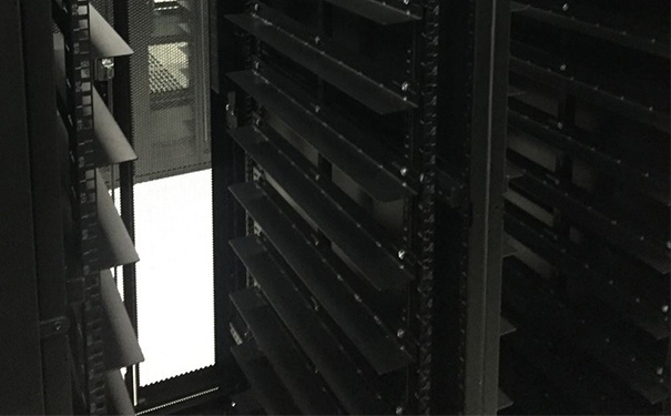 免費(fèi)的服務(wù)器，性能不錯(cuò)的服務(wù)器通常是用來做什么的？